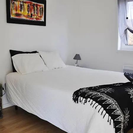 4 Bedrooms With Private Pool Sauna And Enclosed Garden At 1 Km Away From The Beach Villa *